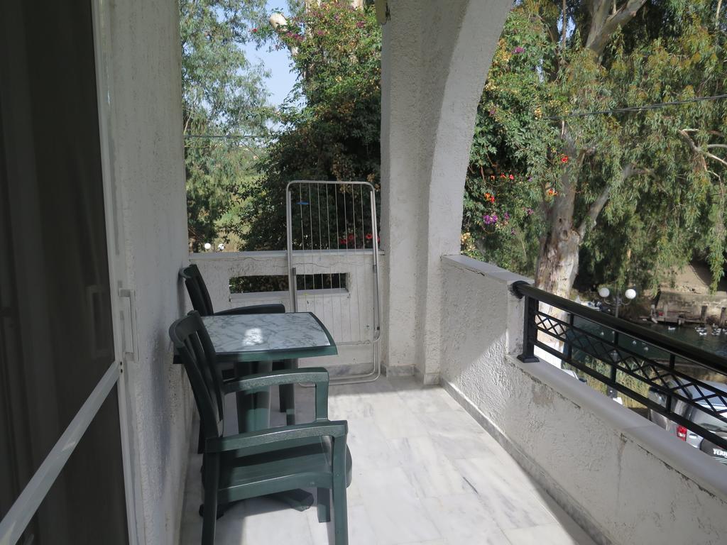 Egeon Rooms And Studios Georgioupoli Bilik gambar